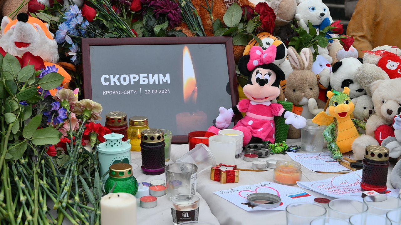 Уфимцы почтили память погибших в теракте