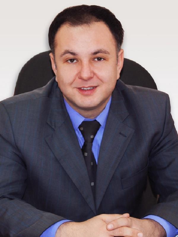 Нуртдинов Руслан Борисович