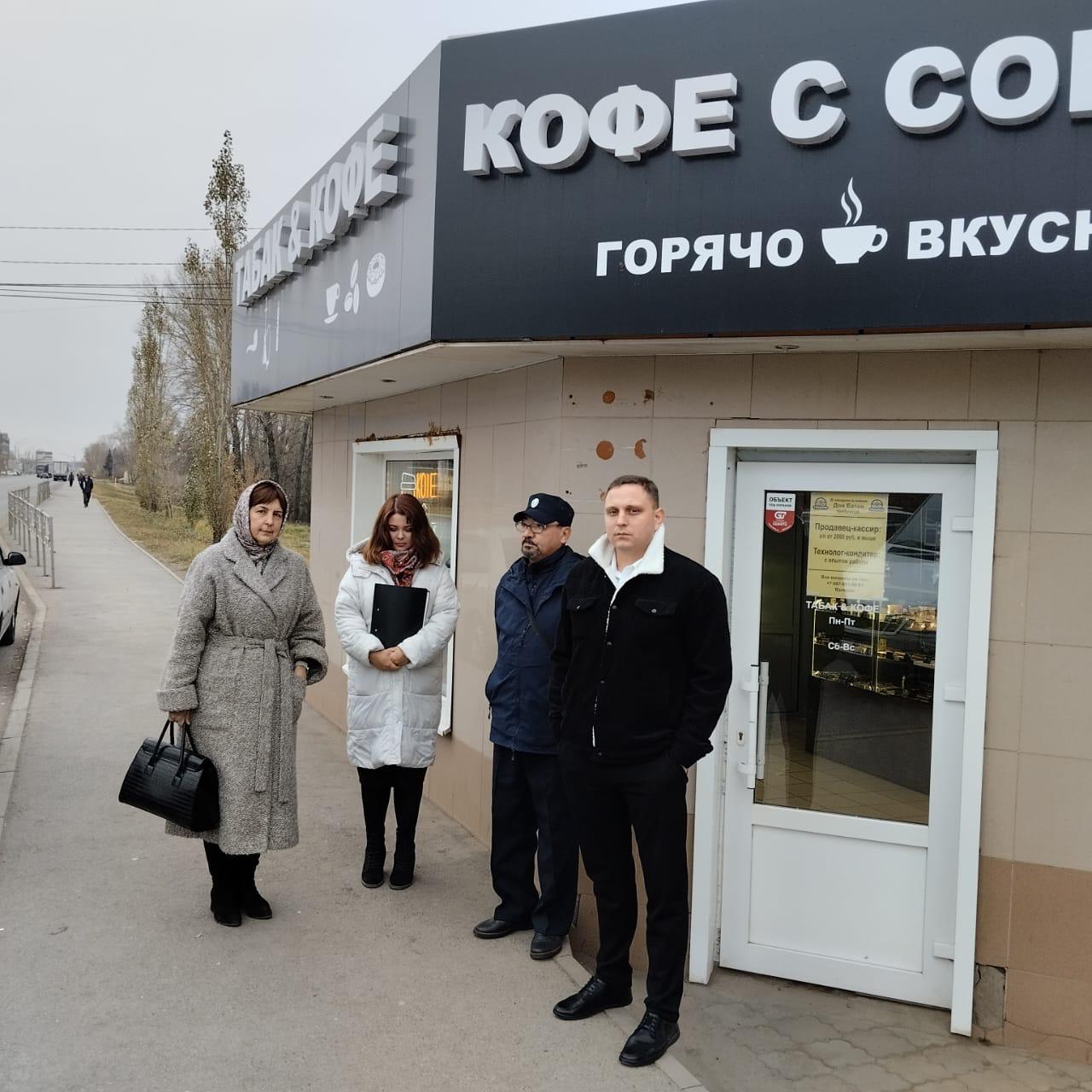 В Калининском районе продолжается работа по выявлению самовольно установленных нестационарных торговых объектов