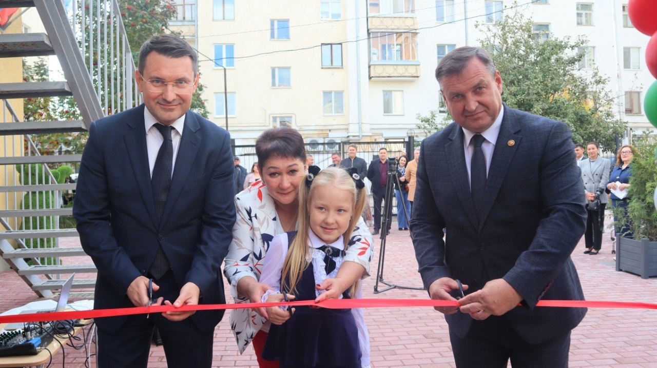 В Уфе открыли благоустроенную территорию детского сада