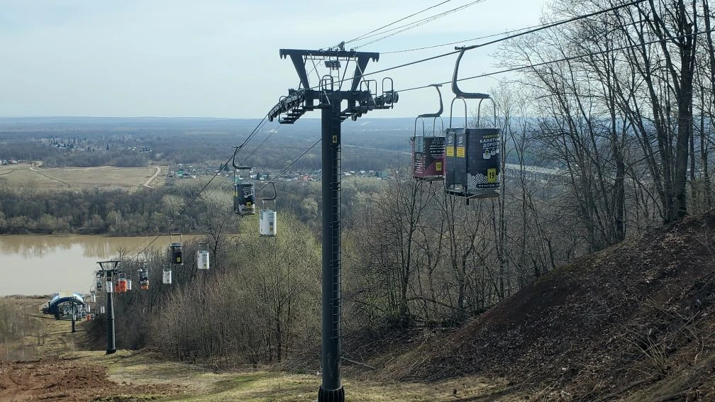 В Уфе начался сезон работы подвесной пассажирской канатной дороги