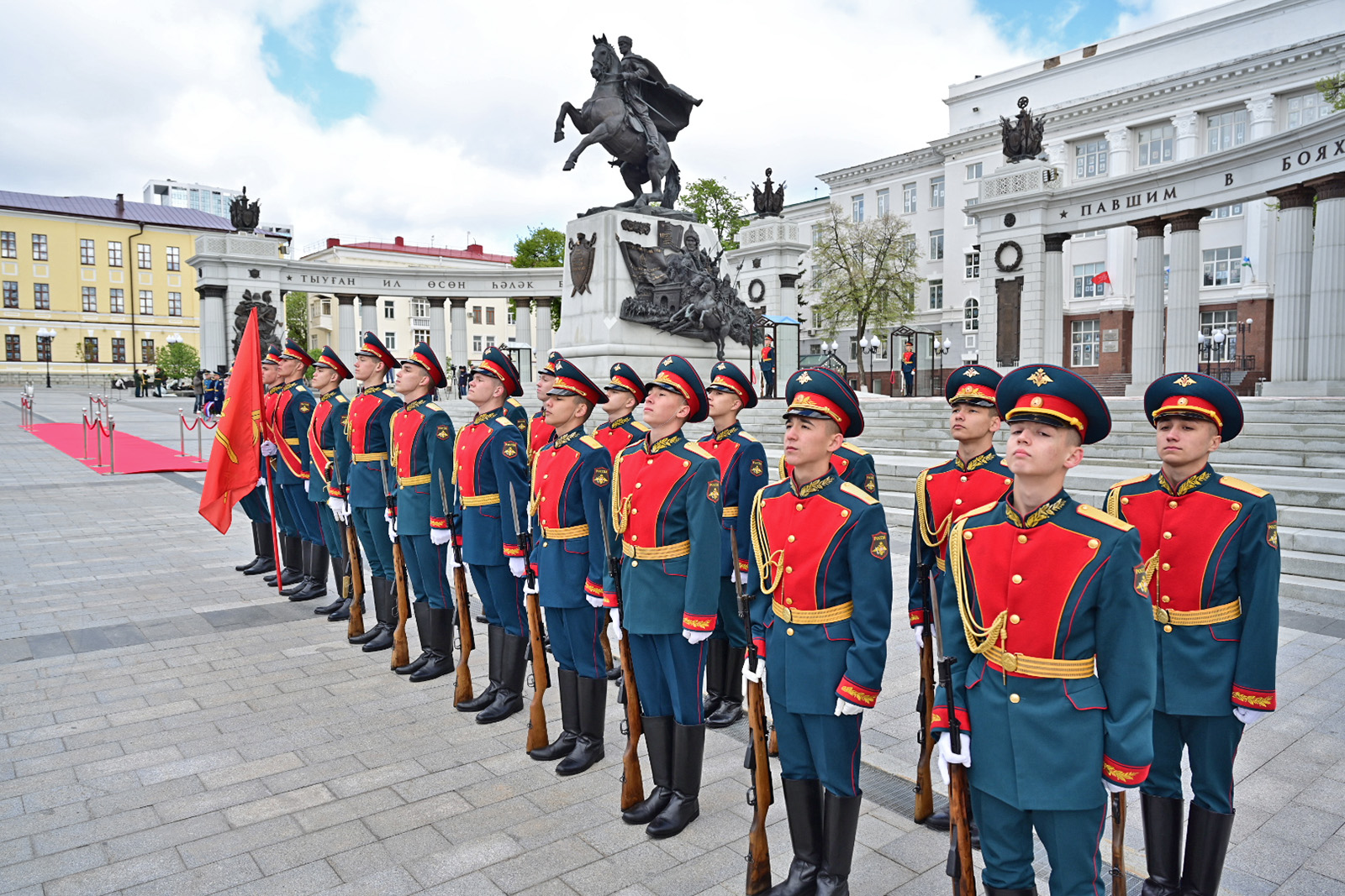 В сердцах навеки 