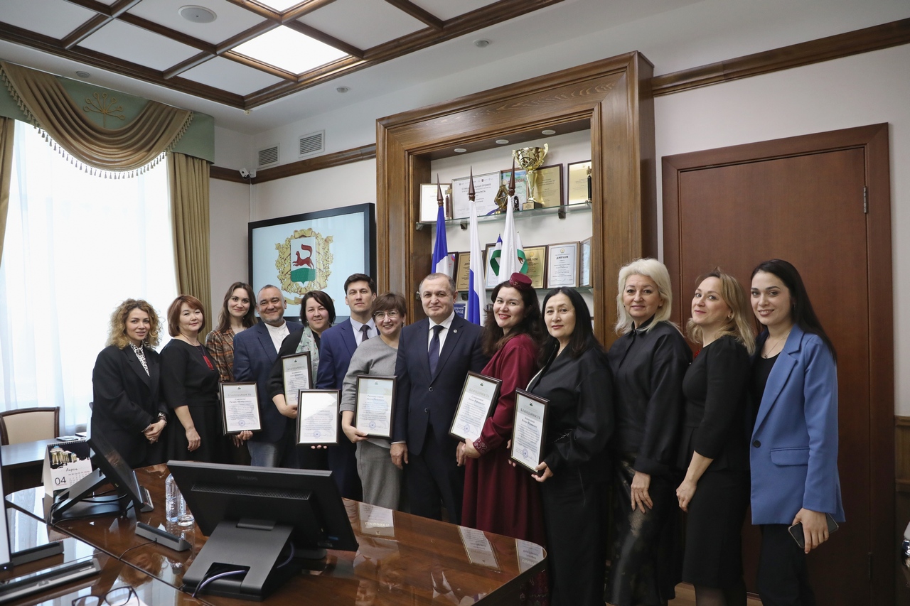 В мэрии Уфы наградили победителей премии «Туристические города»