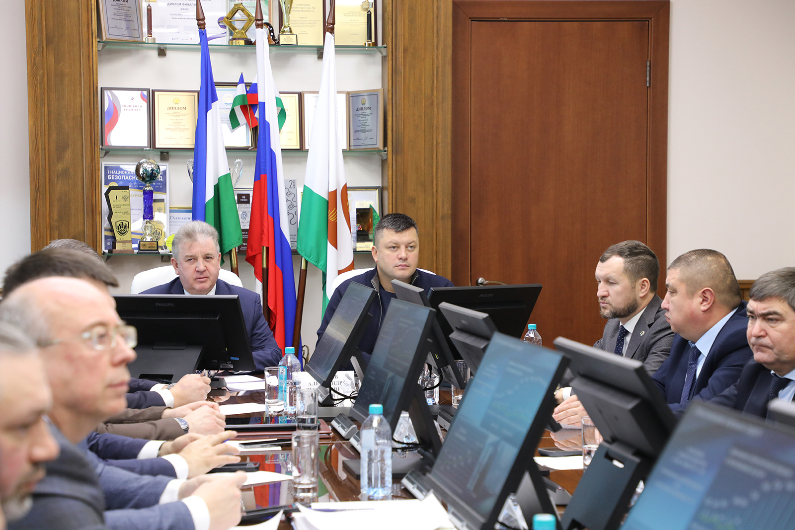 В конструктивном диалоге